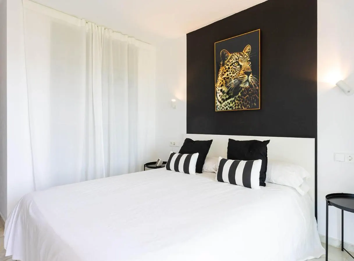 Ferienhaus Villa Modern Townhouse With Sea View In Marbella Spanien